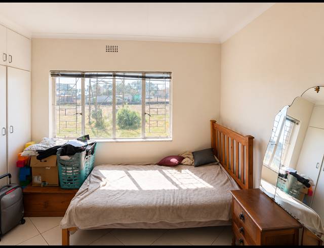 3 BEDROOM HOUSE FOR SALE IN BOLTONWOLD